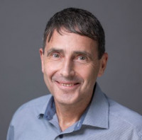 Dr.-Ing. habil. J. Rudolph
